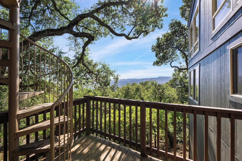 Sonoma Skyhouse by Avantstay Pool, Sauna, Hot Tub & Stunning Valley Views