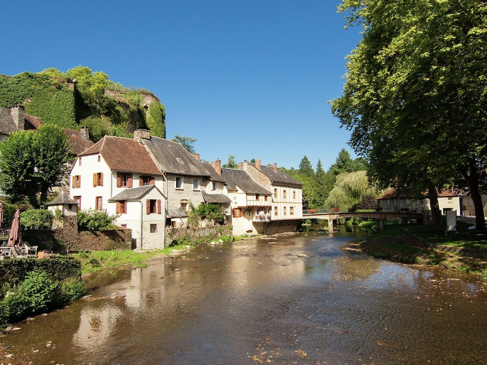 Warm Cottage in Correze-formerly TUI Ferienhaus