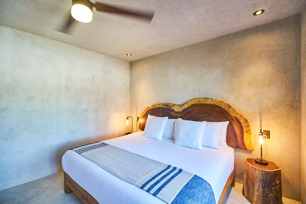 Eco-sustainable Luxury Between Beach Hotspots & Tulum Town by Stella Rentals