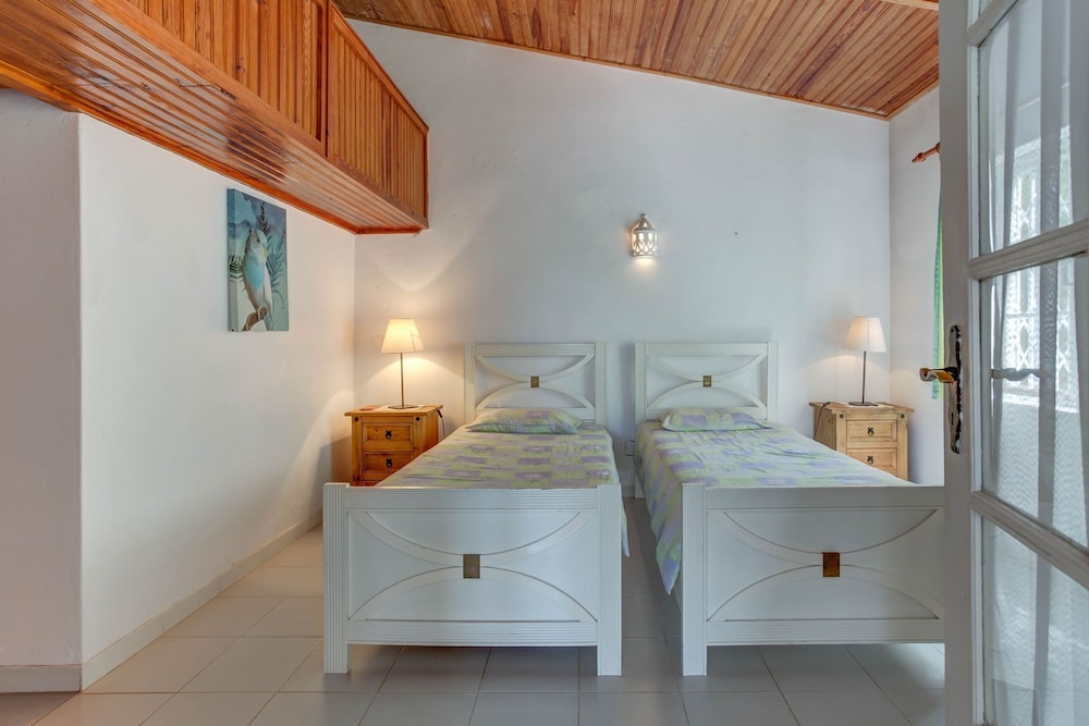 Montenegro Superbly Located Family Vila W