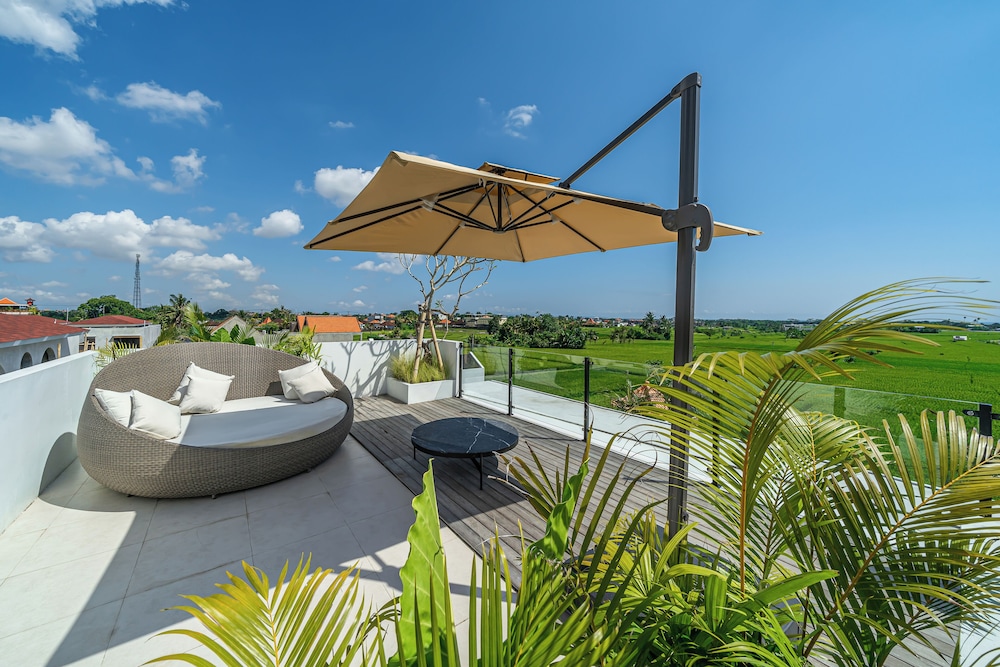 Villa Lumira