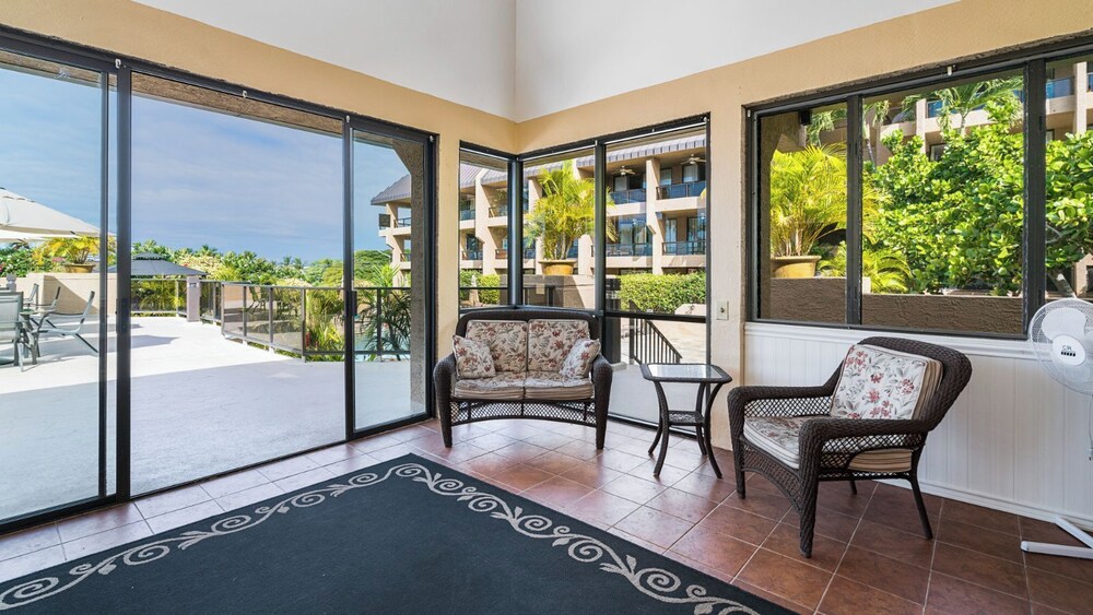 AC - Easy Walk to Restaurants Shopping - Concierge Included - Vrkcv