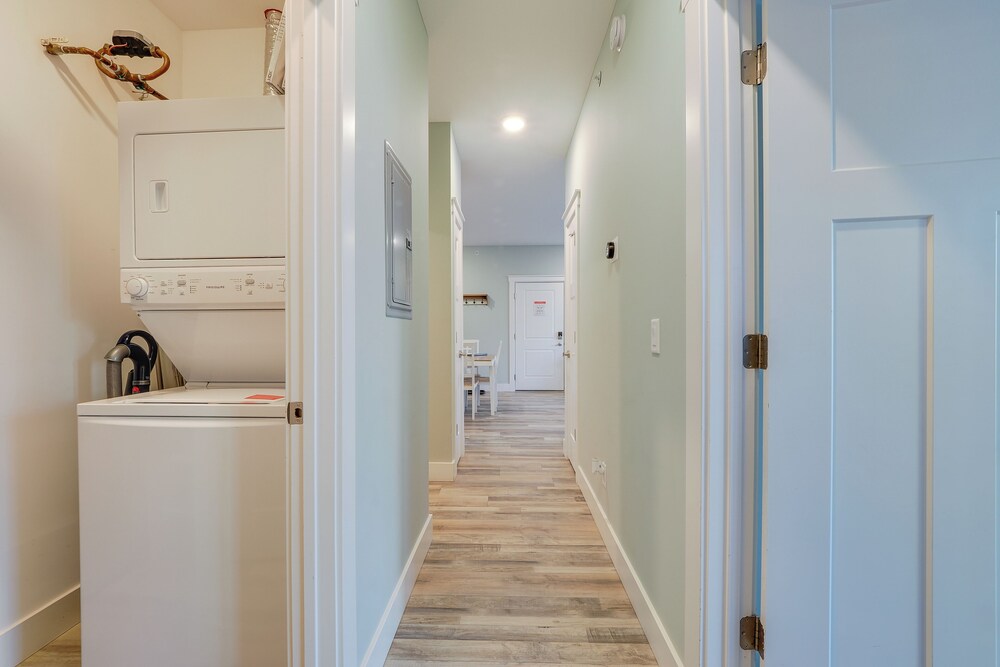Walk to Beach: Traverse City Condo on Front Street