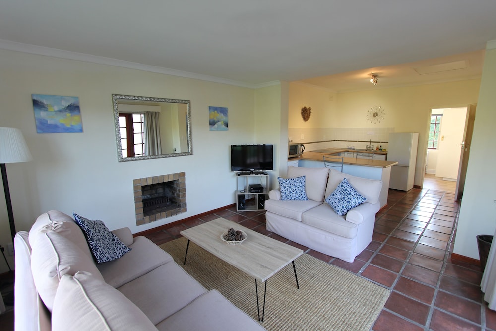 Acara Guest Cottages