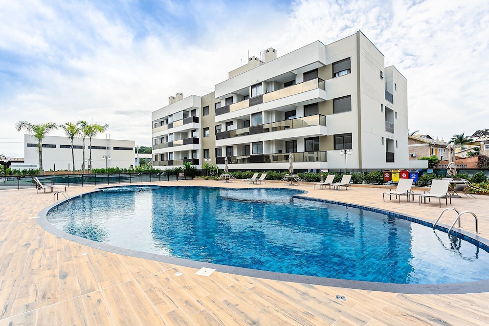 Apartments With Pools 200m From the sea Floripa-sc ADC