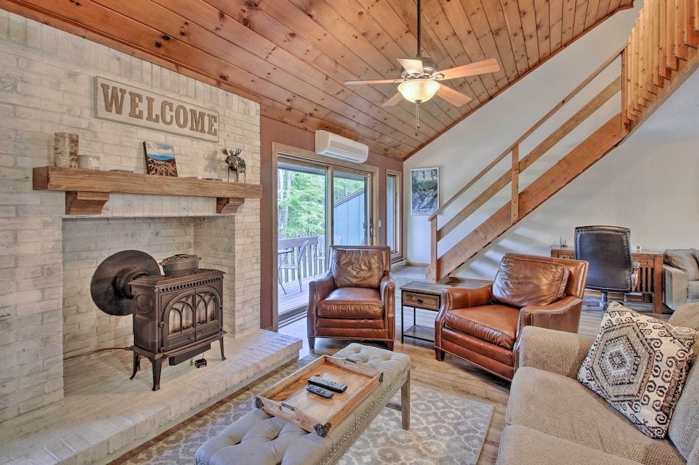 Updated N Conway Retreat Near Hiking & Shopping! view 5