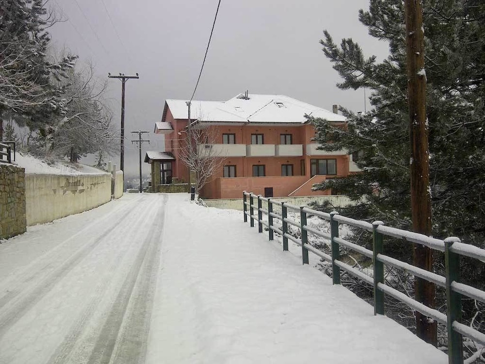 Nefeli Guesthouse