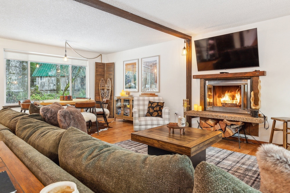 Packshack - Cozy Ski Cabin Mins From White Pass 2 Bedroom Home