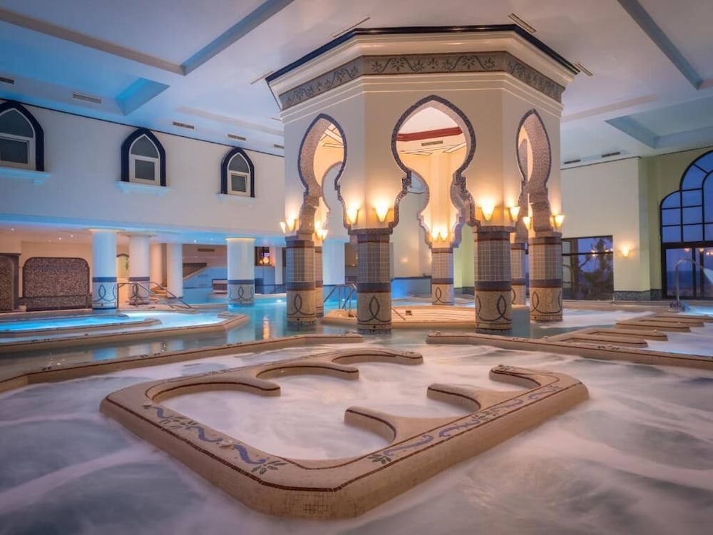 Stayr Somabay - Bay life home rentals