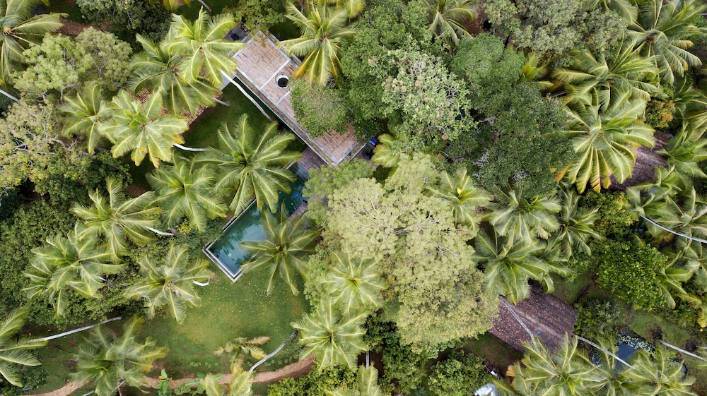 KAJU GREEN eco lodges