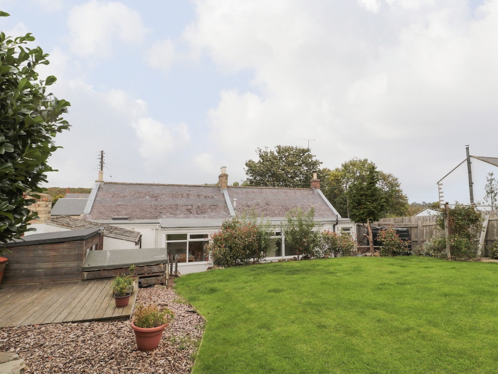 Victoria Cottage