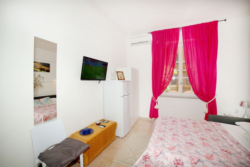 Gateway Residence