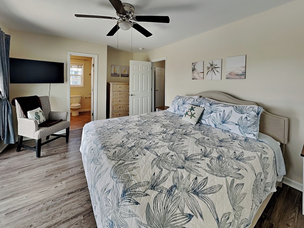 Lovin' Lowe Tide by Topsail Realty