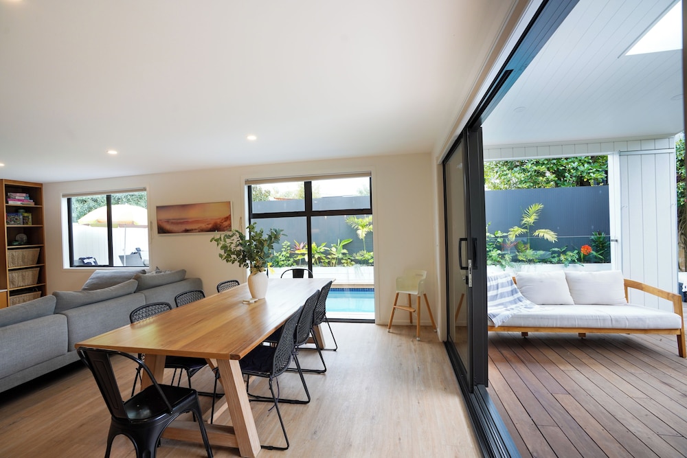 The Mount Retreat by Aotearoa Escapes