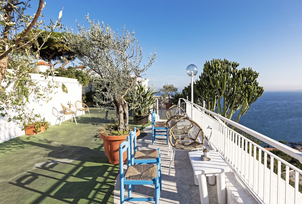 Relais Paradise Villa Janto'