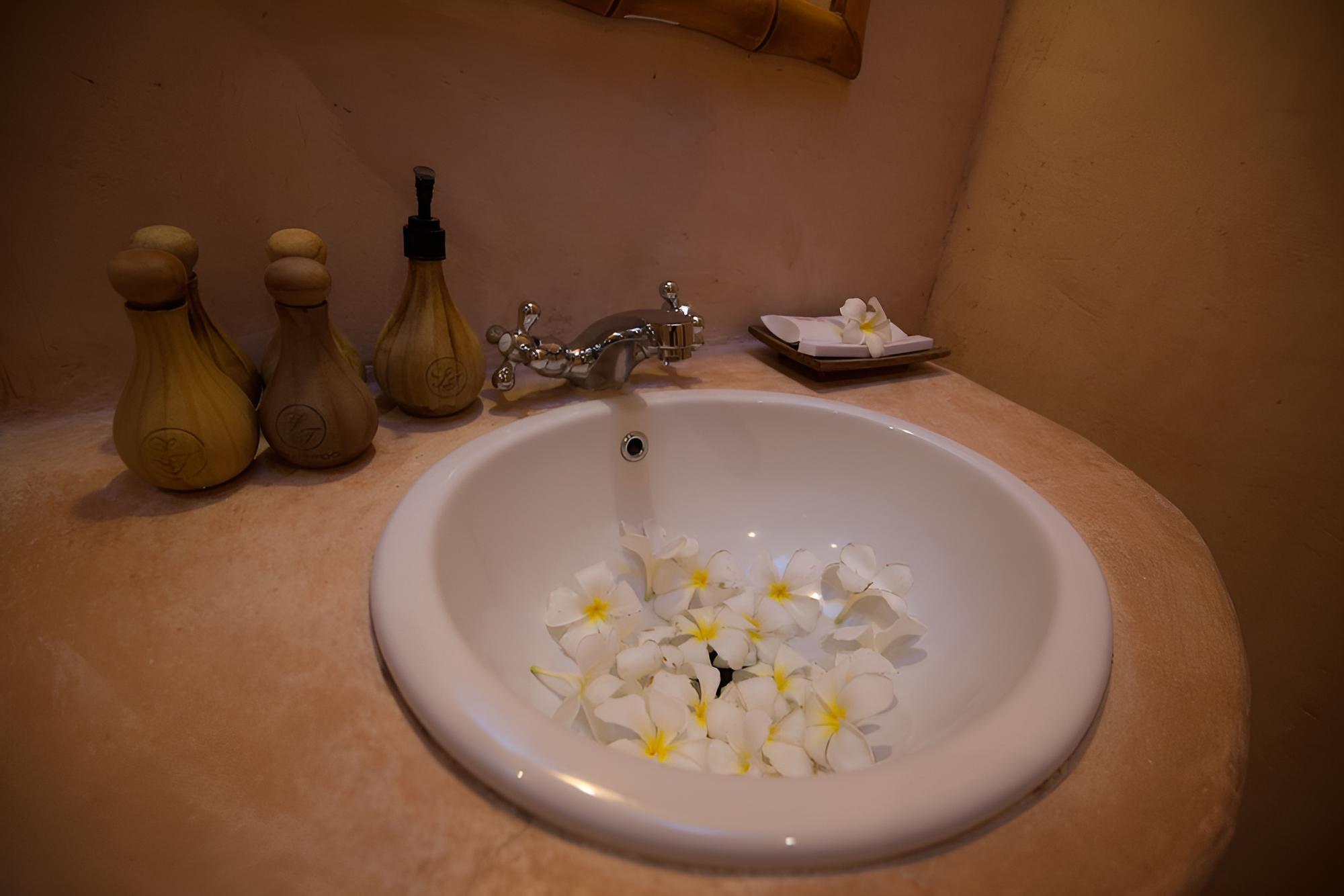 La Taverna Suites