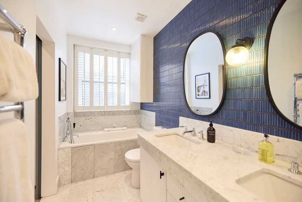 The Chelsea Gem - Charming 1bdr With Balcony