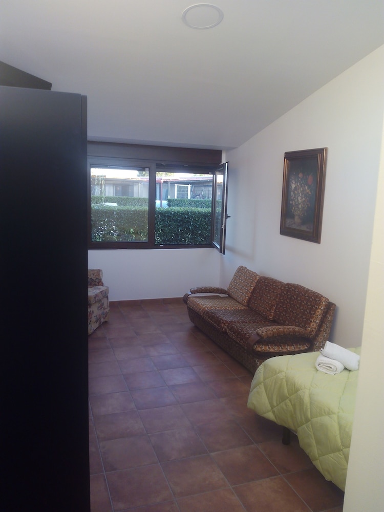 Rooms With Private wc