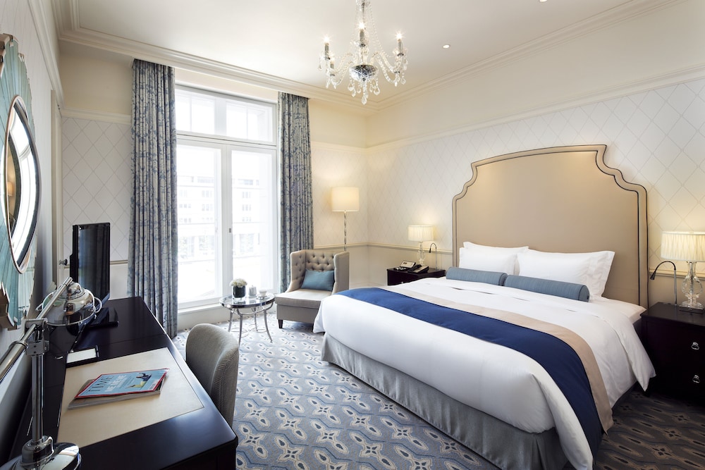 The Tokyo Station Hotel 39