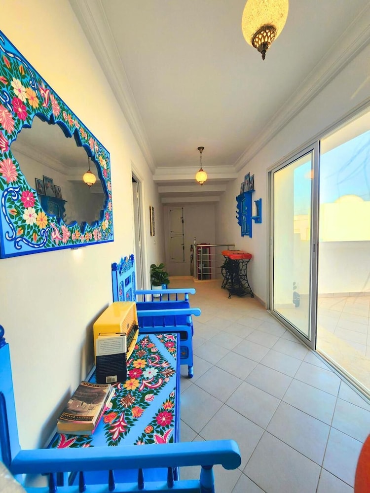 Charming Villa in Midoun, Tunisia With Private Entrance and Stunning Garden View