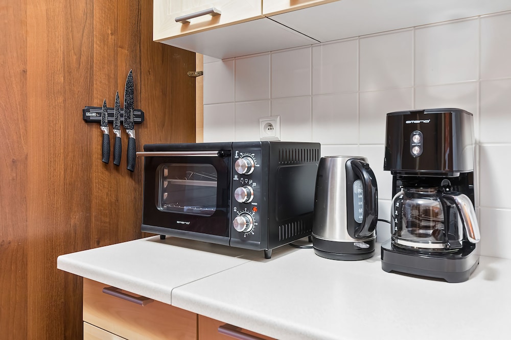 Apartamenty Awangardia Kasprowicza by Renters view 2