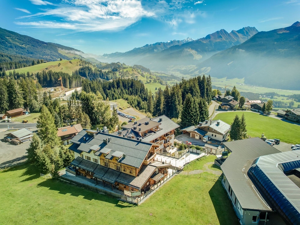 Chalet in Mittersill by Ski Lift & Sauna