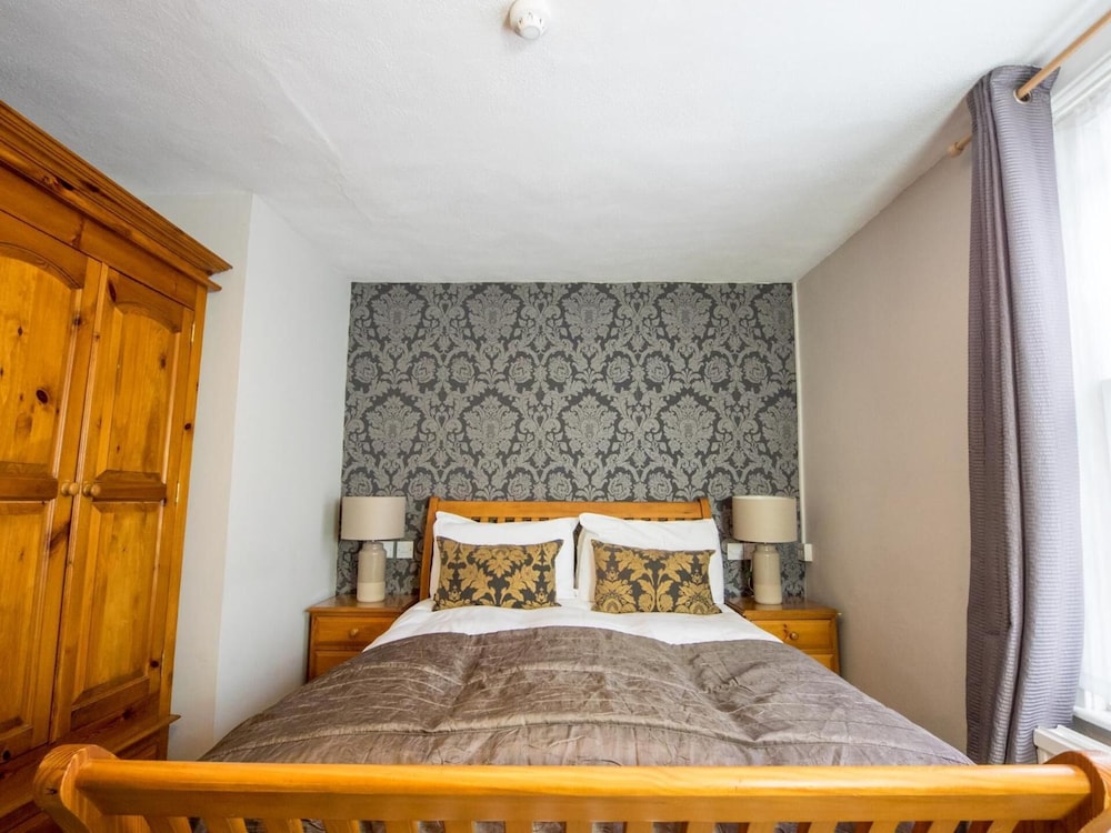The White Hart Country Inn
