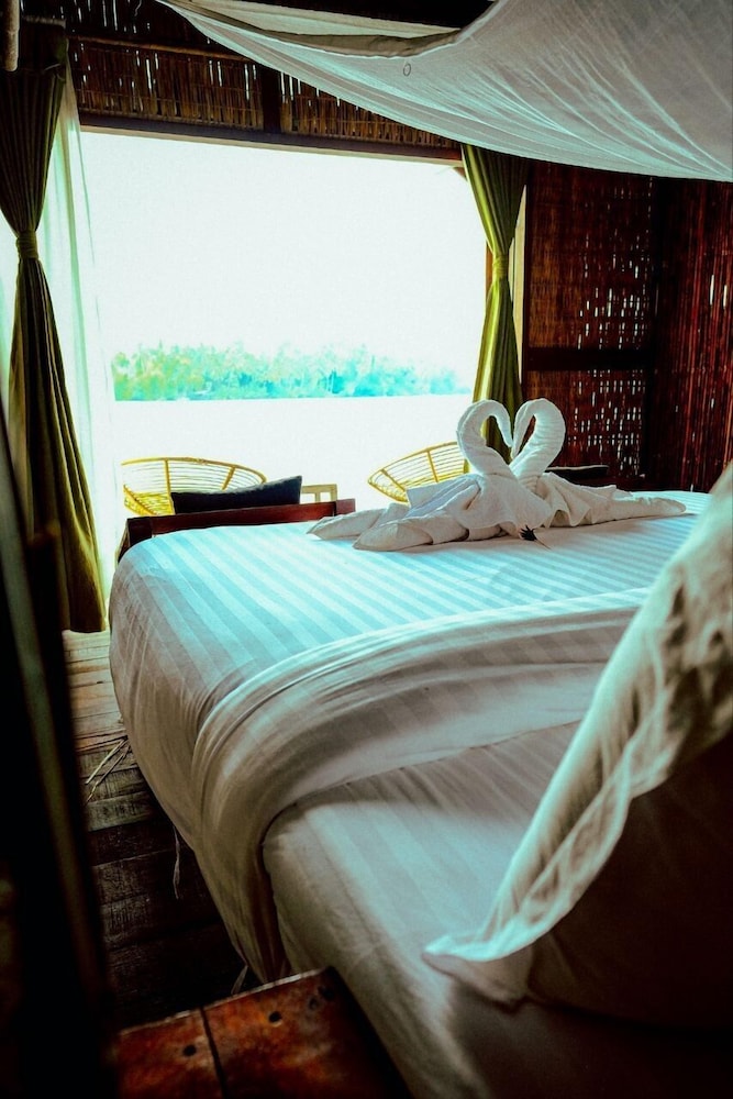 Thansur Tatai Eco Resort