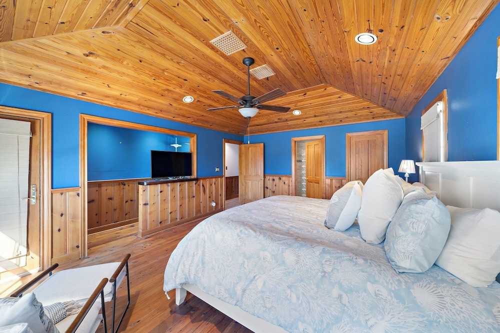 Reelview by Ryson Vacation Rentals