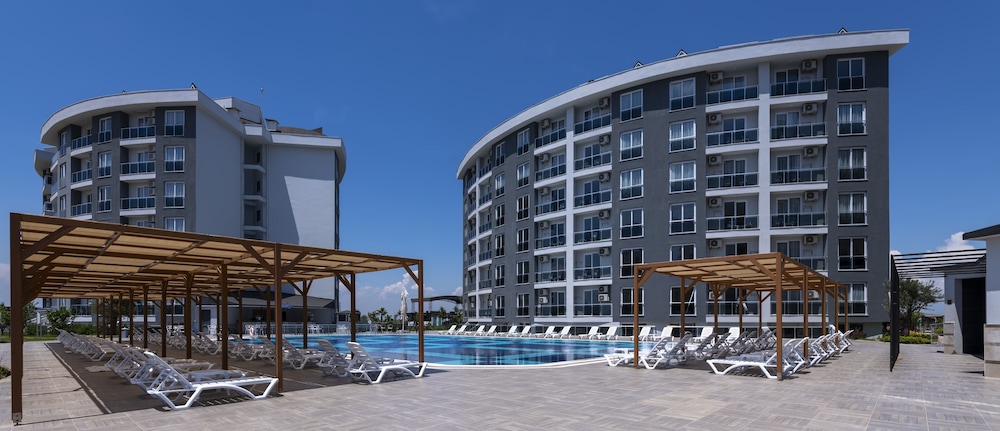 Zeyda Lara Hotel