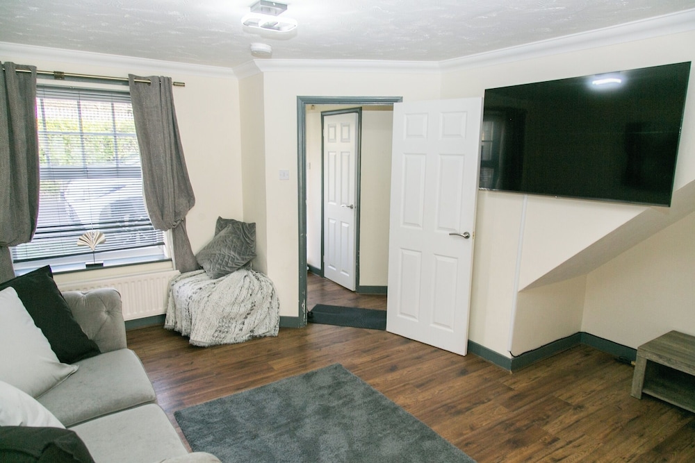 5guests-familyfriendly-parking-gardenview-centre