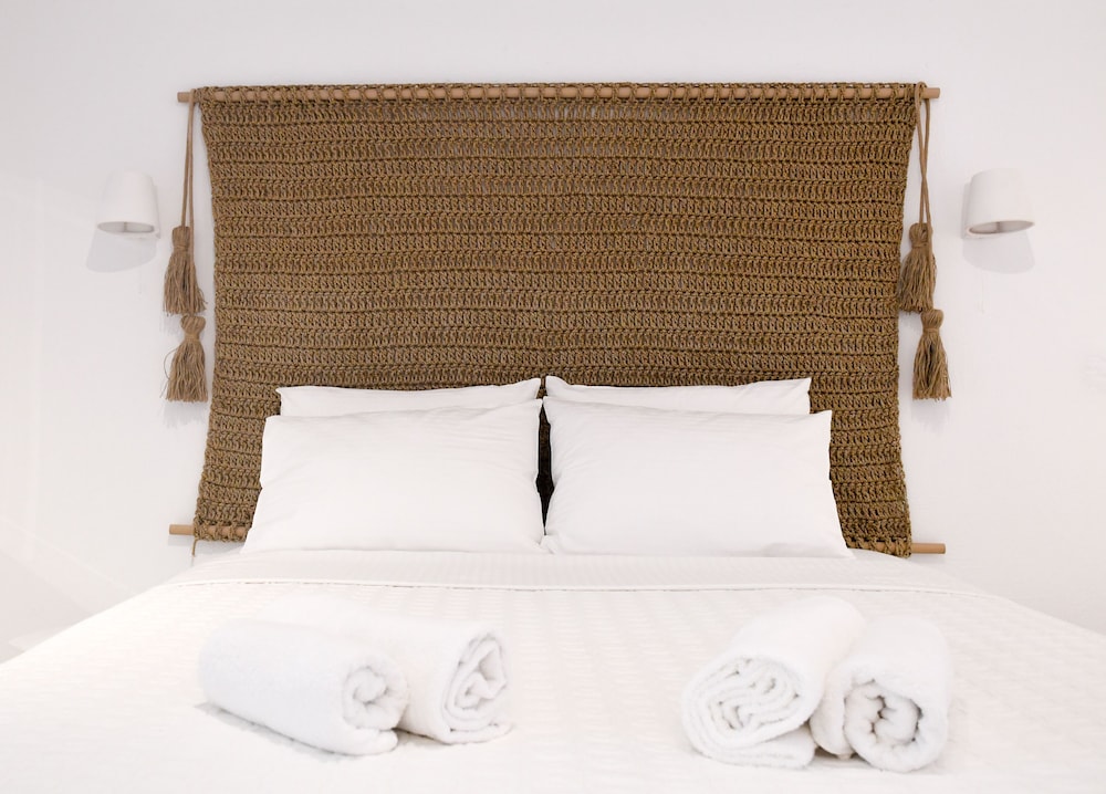Amperian Mykonos Suites & Villas