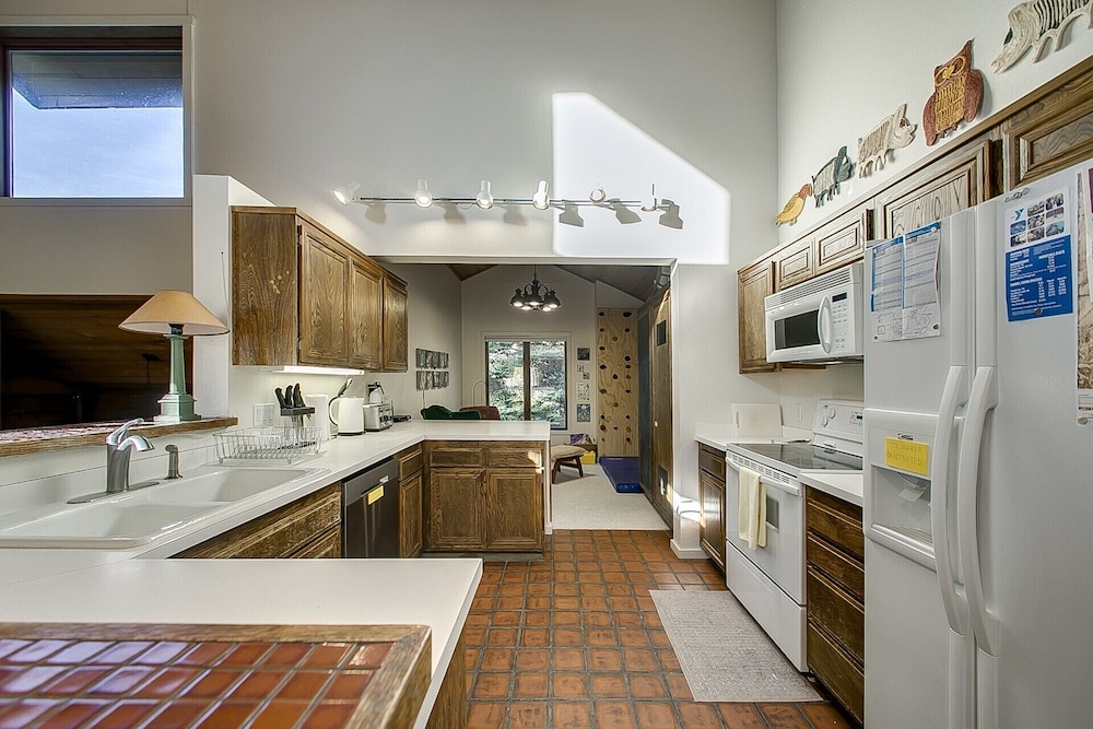 Teleidoscope Retreat - Property Image 39