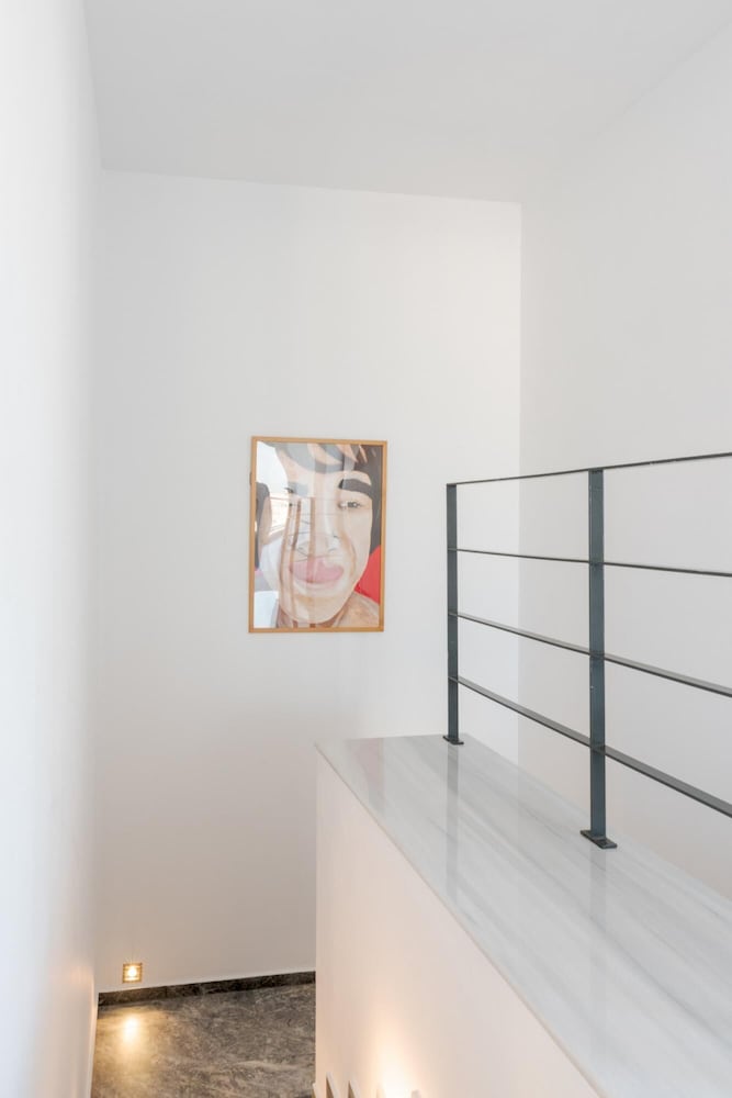 Spacious Loft in Gazi