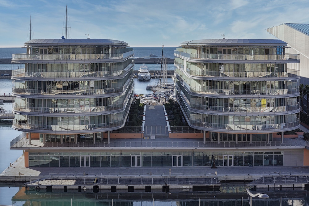 Waterfront Vibes by Wonderful Italy