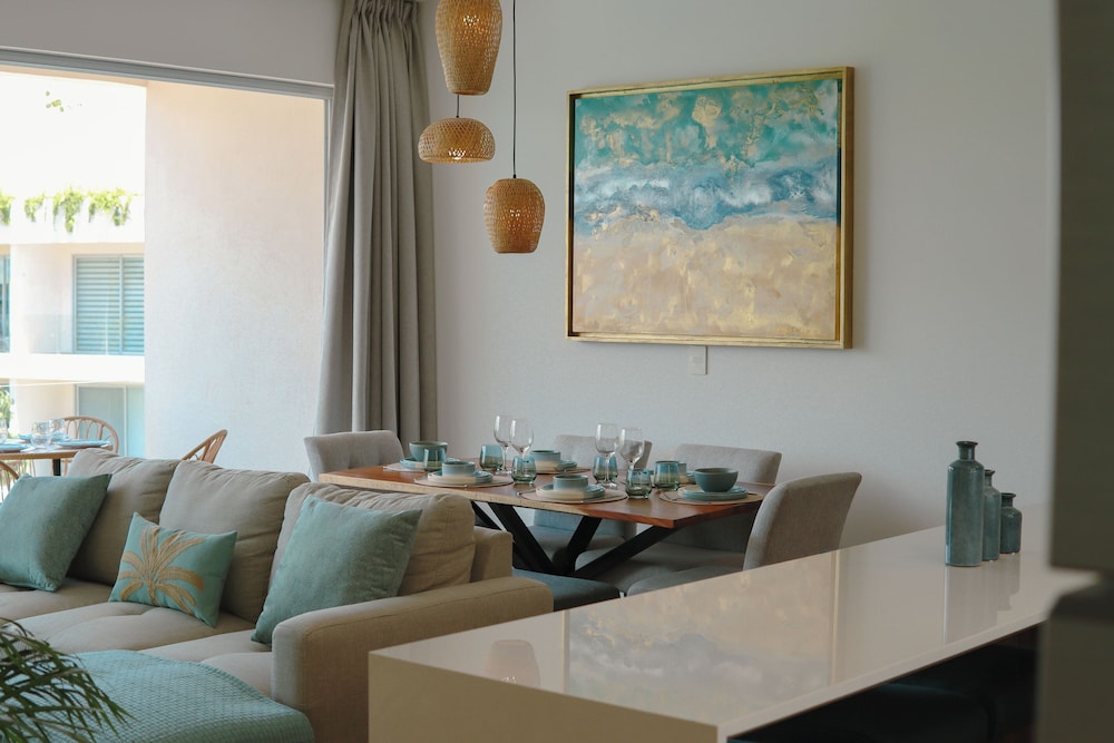 Stylish Playacar Condos w Balcony & Pool