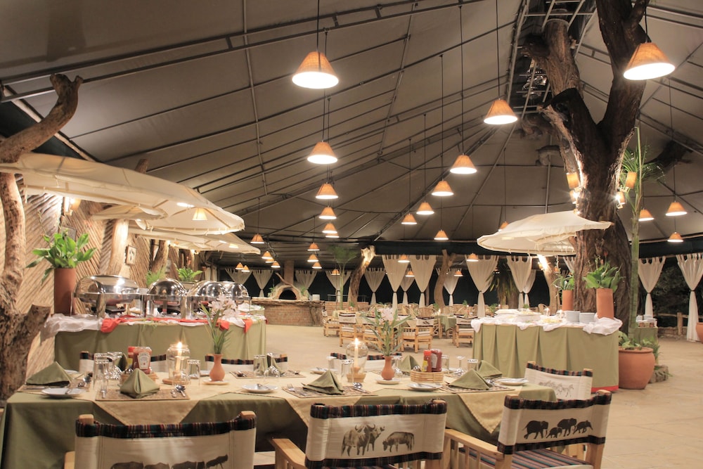 Kibo Safari Camp