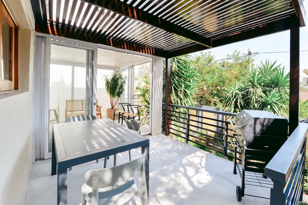 Serene Oasis Nestled Under Table Mountain