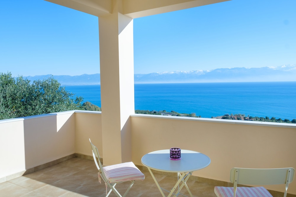 Hilltop Residences