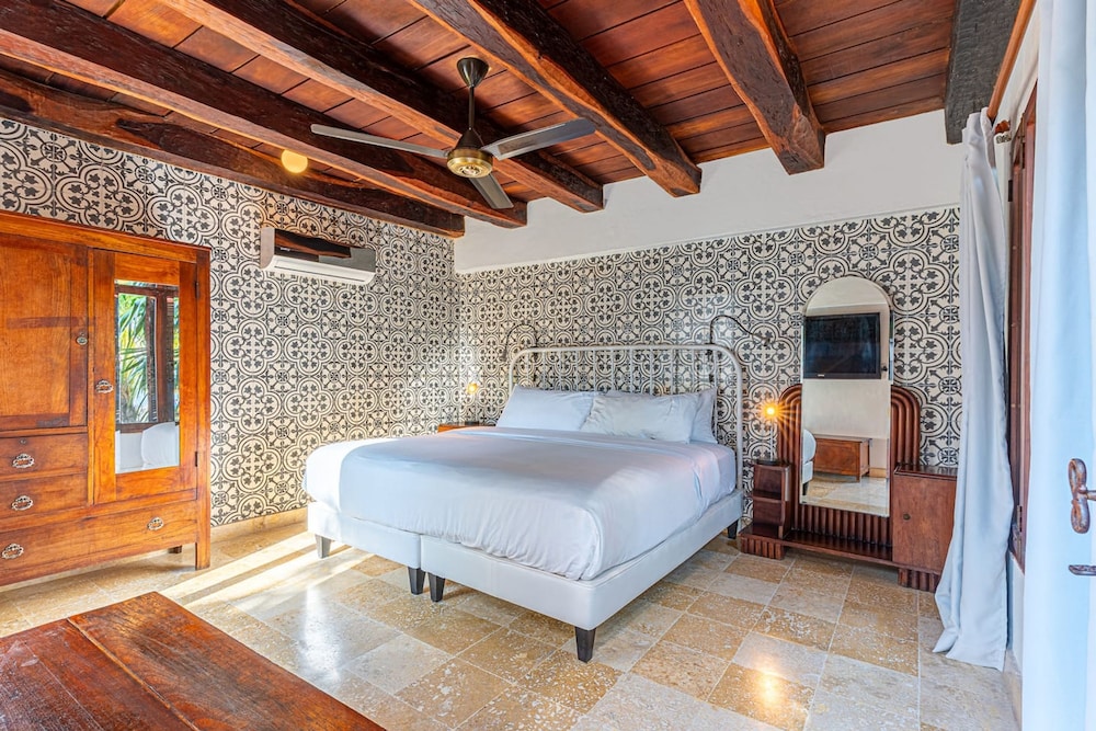Casa Palos - Old City - Luxury