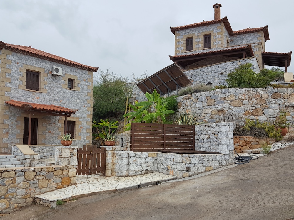 Rathimata villas