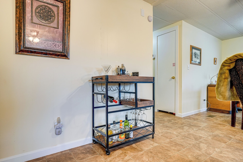 Apache Junction Home w/ Covered Deck + Grill