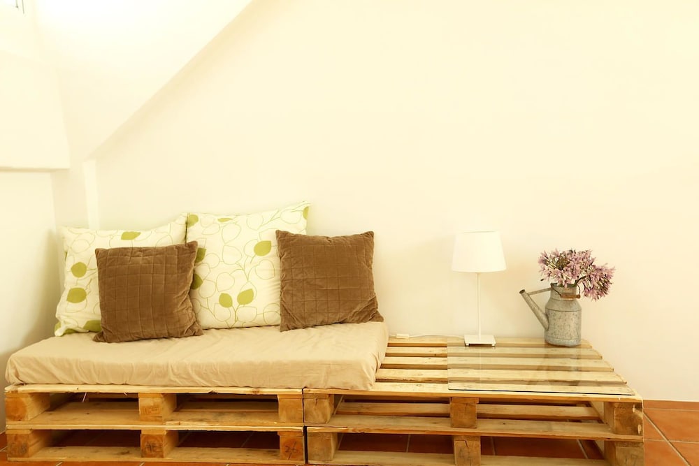 Travel Plus Friend B&B