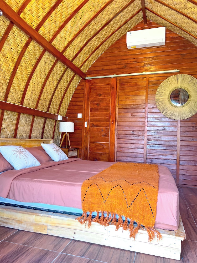 Kamanicamp