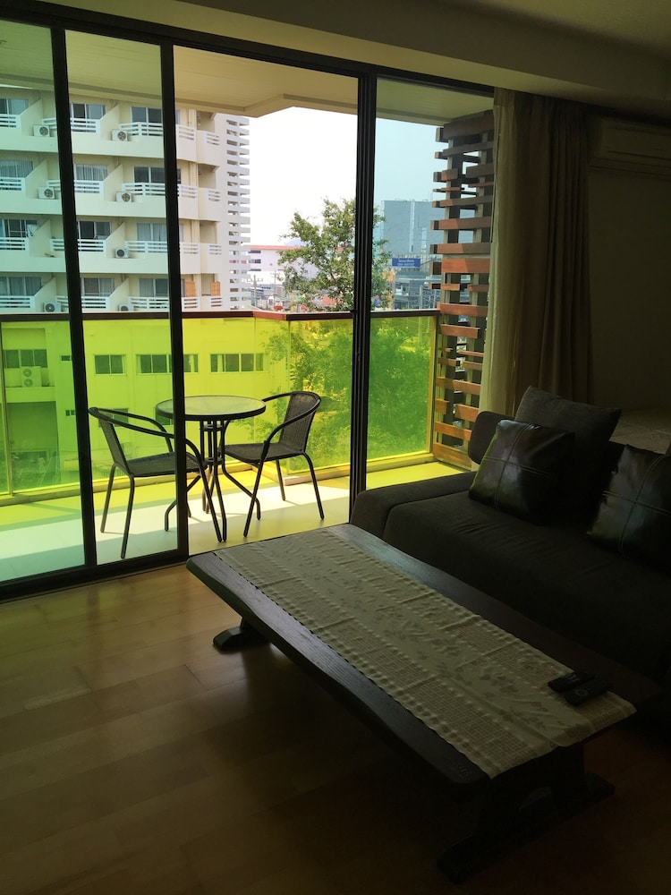 Rocco Hua Hin 512 Condominium