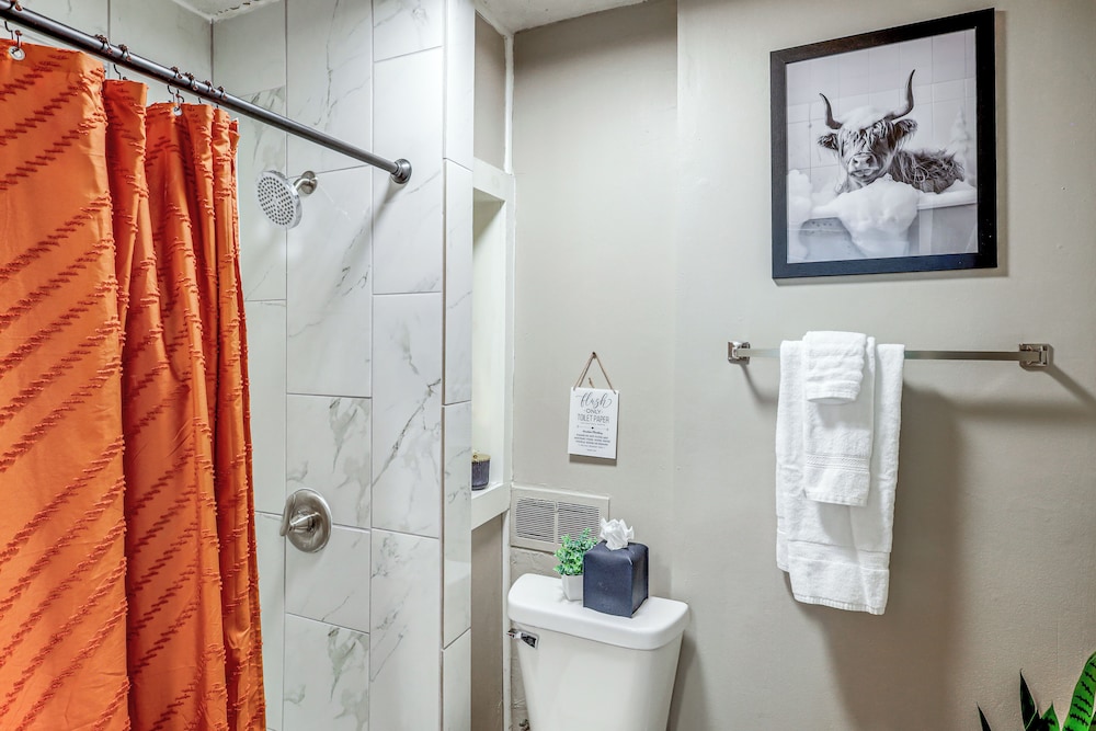 3 Mi to Dtwn: Omaha Escape w/ Game Room & Patio!