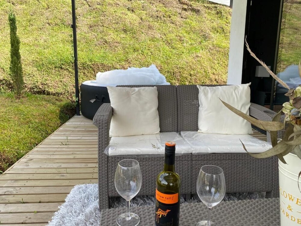 Country House Rest Relaxation Jacuzzi Bbq Large Green Areas