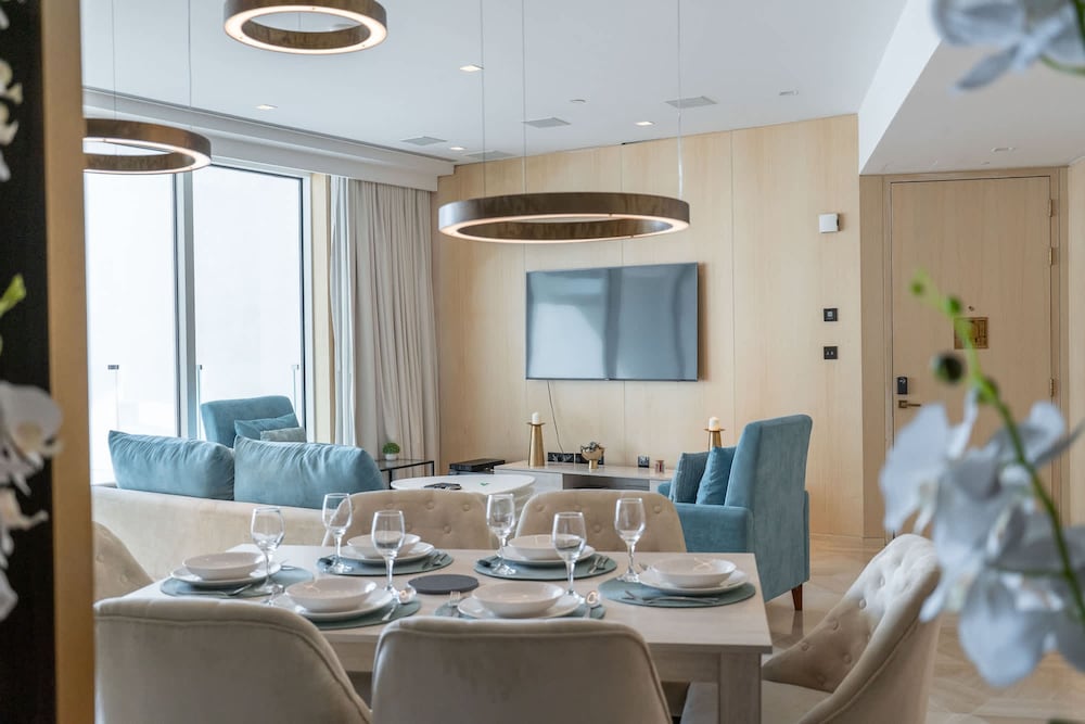 Stunning 3-bedroom Retreat at Five Palm Jumeirah With Spectacular Views and Direct Access to the West Beach
