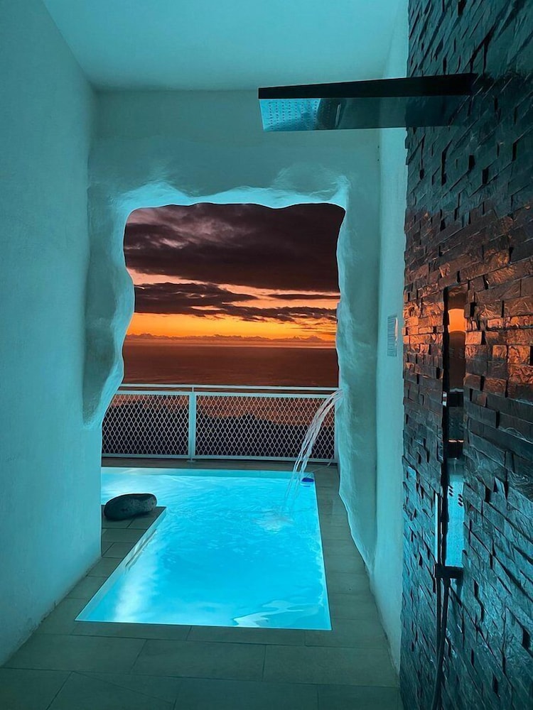Ninamu Pearl Guest House