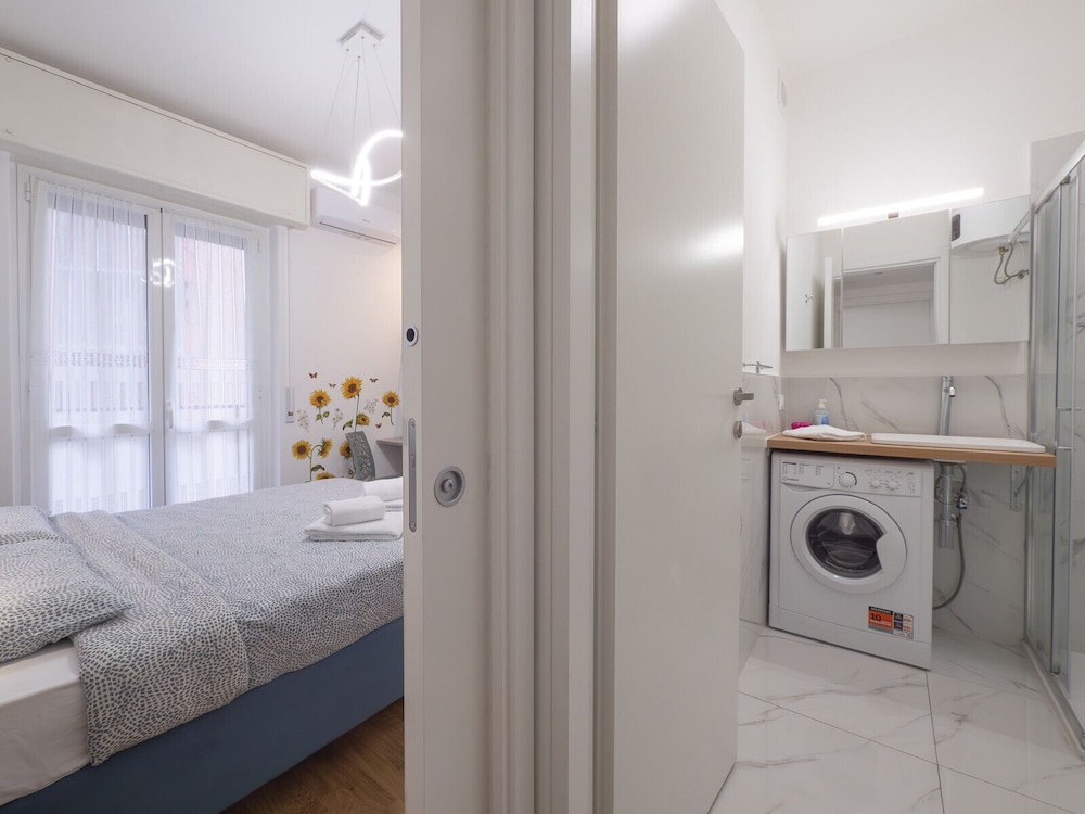 Bilocale con Balcone in Zona Nolo